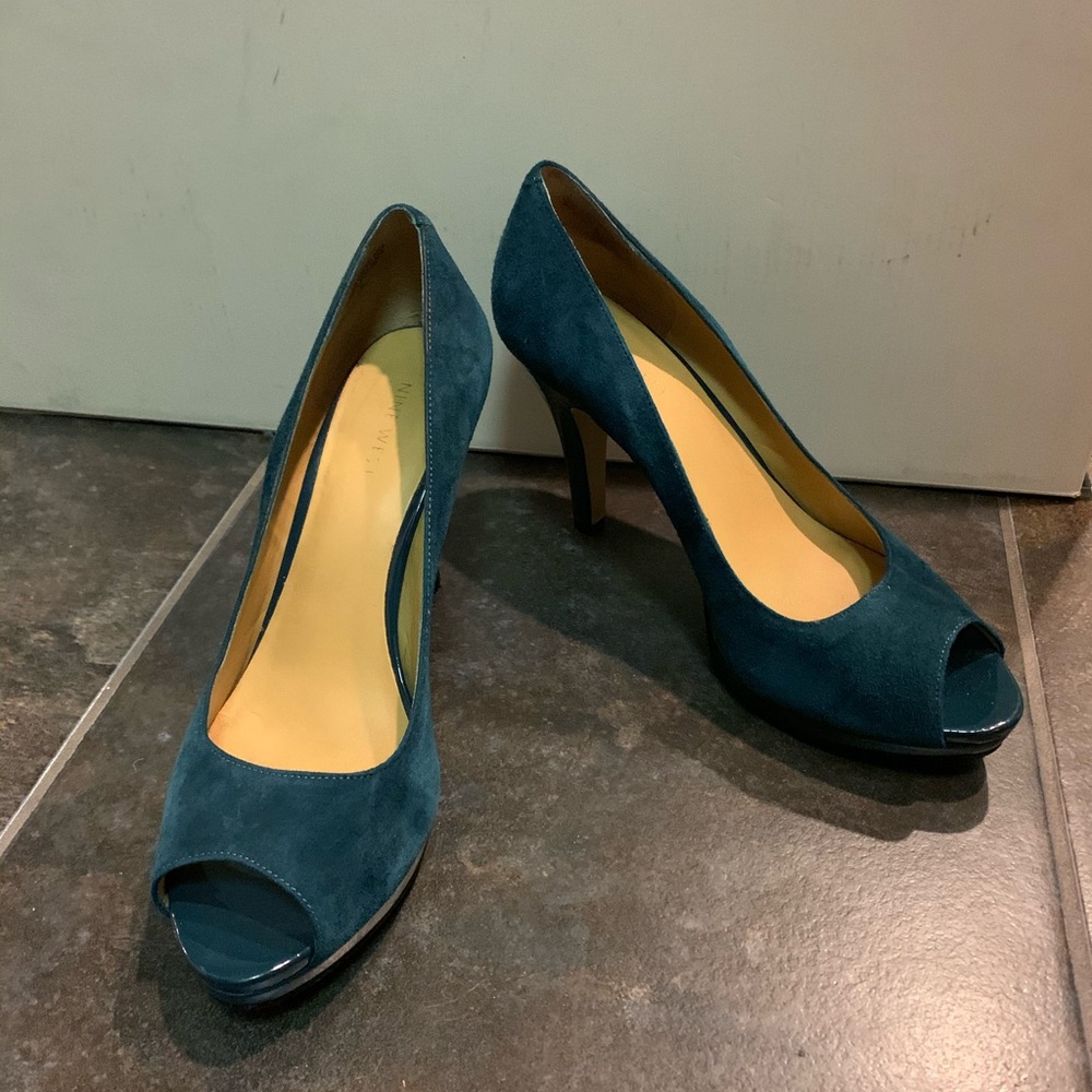 Nine West Teal Suede Peep-Toe Platform Heel
